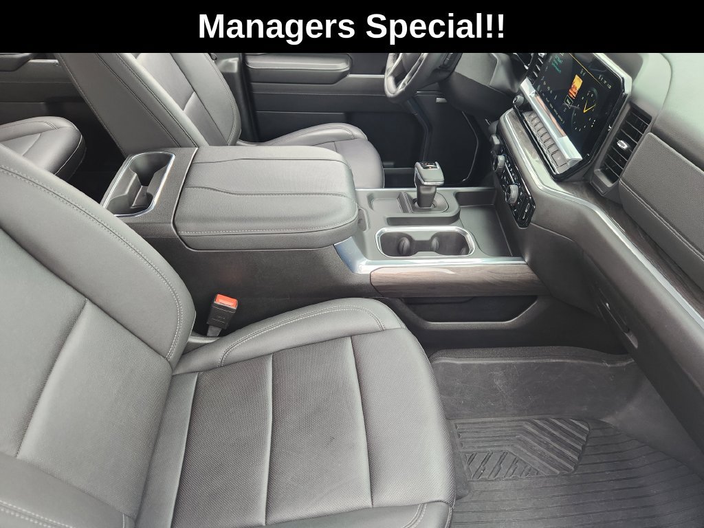 Used 2024 Chevrolet Silverado 1500 LTZ AWD/4WD image 15