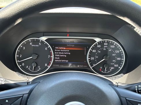 Used 2024 Nissan Sentra SV FWD image 21