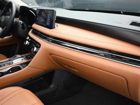 Certified 2023 INFINITI QX60 Sensory w/ Vision Package AWD/4WD image 26