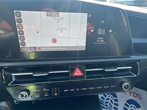 Used 2025 Kia Niro EX Touring image 20