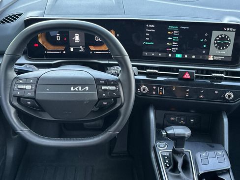Certified 2026 Kia Sportage LX AWD/4WD image 14