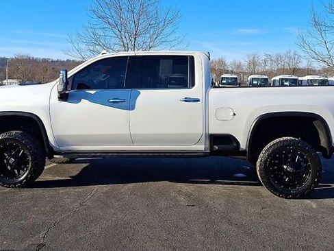 Certified 2023 Chevrolet Silverado 3500 High Country w/ Z71 Off-Road Package image 5