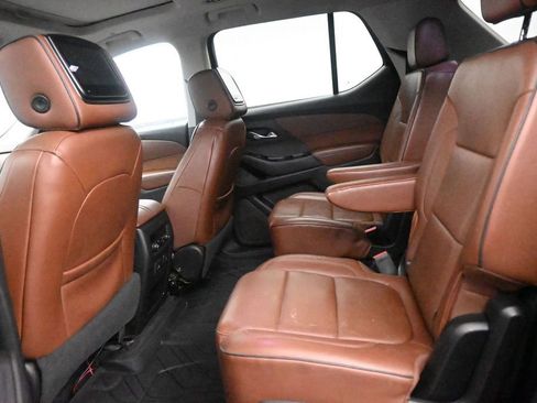 Used 2019 Chevrolet Traverse High Country w/ LPO, Floor Liner Package AWD/4WD image 12