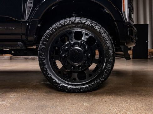 Used 2026 Ford F450 Platinum w/ Platinum Plus Package AWD/4WD image 12