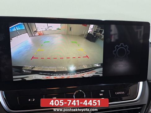 Used 2023 Nissan Altima 2.5 SR w/ SR Premium Package FWD image 19