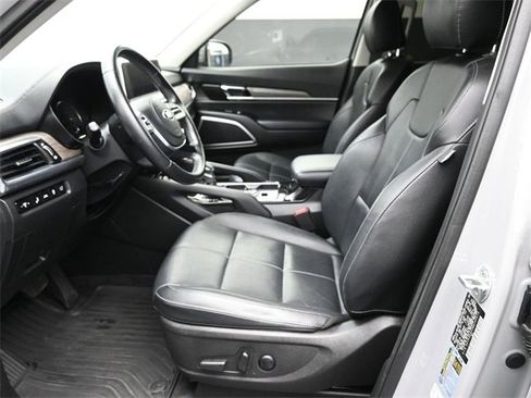 Used 2021 Kia Telluride EX w/ EX Premium Package image 21