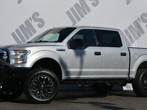 Used 2017 Ford F150 XLT image 1