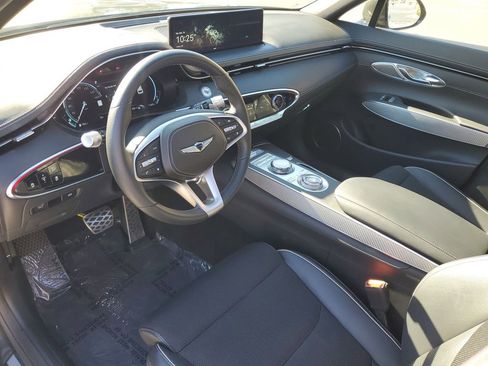 Used 2025 Genesis GV70 2.5T w/ Sport Prestige Package image 29