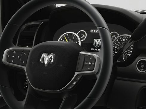 Used 2024 RAM 3500 Tradesman image 22