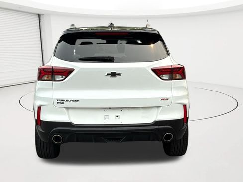 Used 2023 Chevrolet TrailBlazer RS AWD/4WD image 5