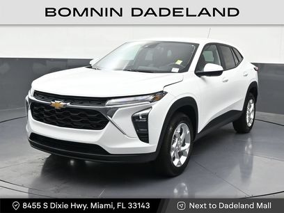 Used 2024 Chevrolet Trax LS w/ LS Convenience Package