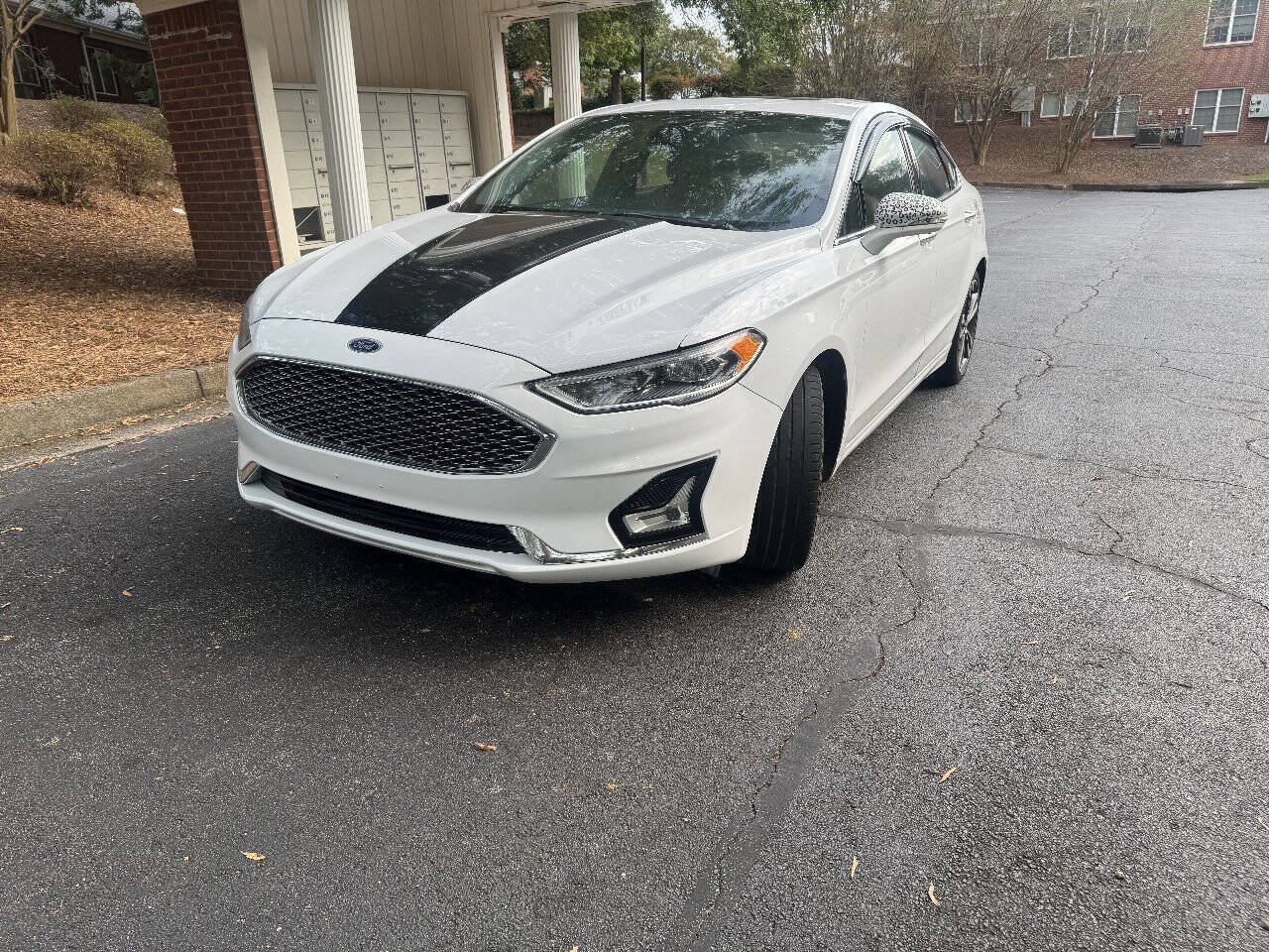 Used 2019 Ford Fusion Titanium AWD/4WD image 2