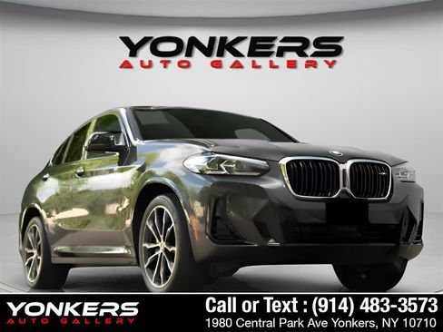 Used 2022 BMW X4 M40i w/ Premium Package image 10