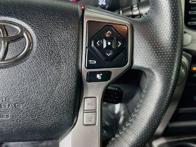 Used 2023 Toyota 4Runner SR5 RWD image 18
