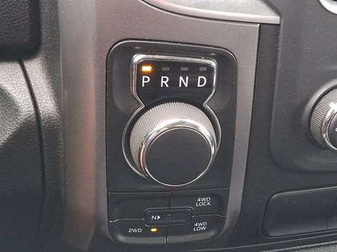 Used 2024 RAM 1500 Classic SLT image 21