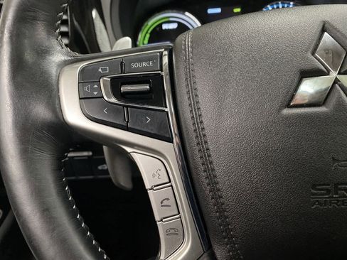 Used 2018 Mitsubishi Outlander GT image 19