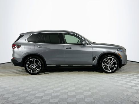 Used 2025 BMW X5 sDrive40i w/ Climate Comfort Package RWD image 4