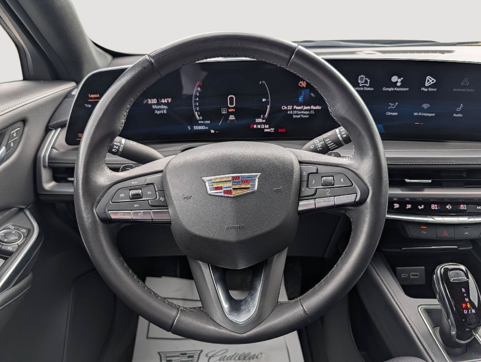 Used 2024 Cadillac XT4 Premium Luxury AWD/4WD image 13