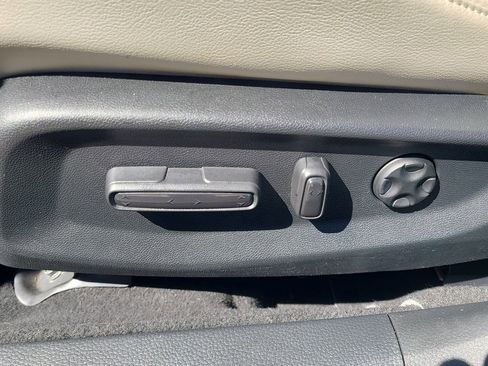 Used 2018 Honda Accord EX-L image 23