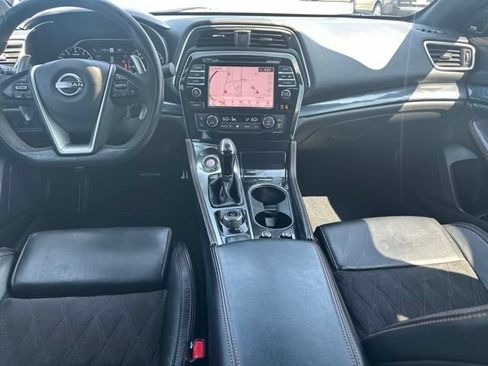 Used 2023 Nissan Maxima SR w/ Sport Mat Group FWD image 37
