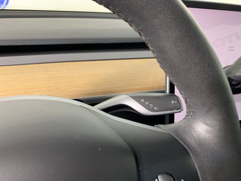 Used 2023 Tesla Model 3 Standard Range RWD image 19