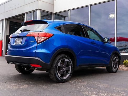 Used 2018 Honda HR-V EX image 9