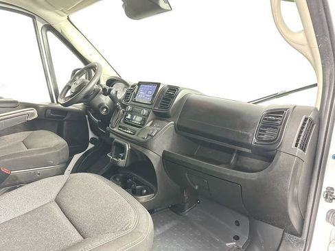 Used 2023 RAM ProMaster 2500 FWD image 28