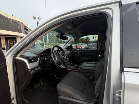 Used 2015 GMC Yukon XL SLE AWD/4WD image 12