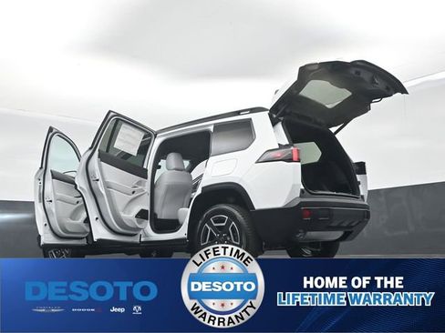 New 2026 Jeep Cherokee Limited AWD/4WD image 70