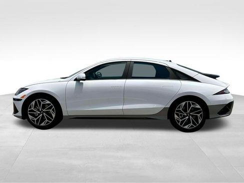 New 2025 Hyundai Ioniq 6 SEL image 3