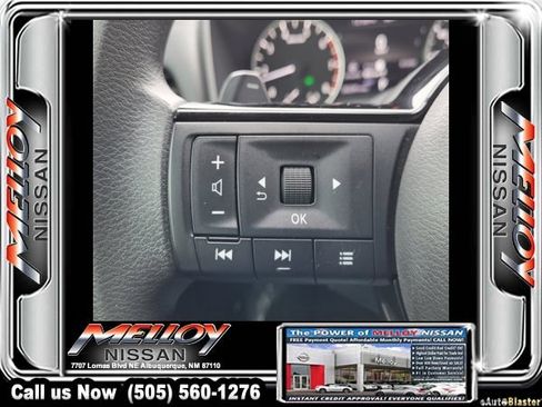 Used 2022 Nissan Rogue SV image 19