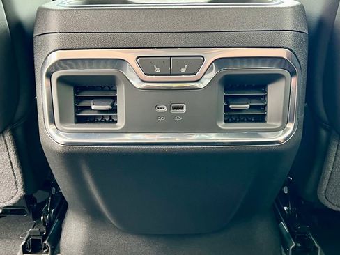 Used 2024 GMC Sierra 1500 Denali Ultimate image 44