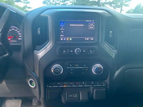 Used 2022 Chevrolet Silverado 1500 Custom Trail Boss w/ Midnight Edition AWD/4WD image 23