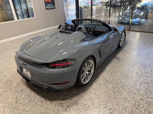 Used 2023 Porsche 718 Boxster Spyder RWD image 8