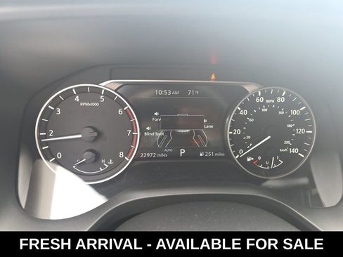 Used 2023 Nissan Rogue SV image 10