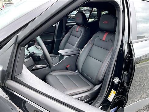 New 2026 Chevrolet Trax RS w/ Driver Confidence Package FWD image 10