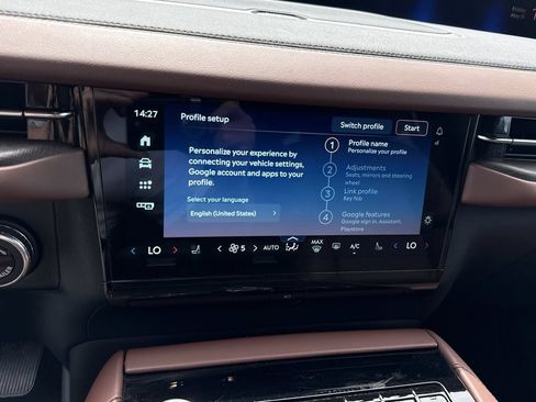 Used 2025 Lincoln Navigator L Reserve AWD/4WD image 29