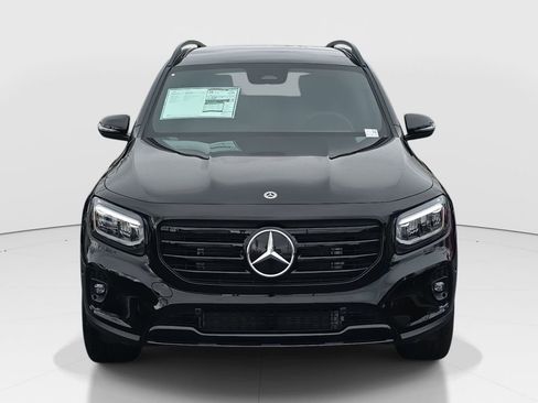 New 2026 Mercedes-Benz GLB 250 image 2
