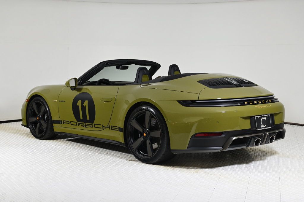 Used 2026 Porsche 911 GTS RWD image 3