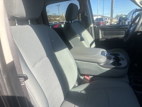 Used 2016 RAM 3500 Tradesman w/ Popular Equipment Group image 30