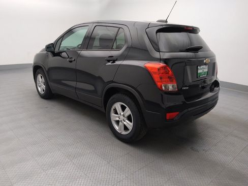 Used 2020 Chevrolet Trax LS w/ Tint and Cruise Package FWD image 3