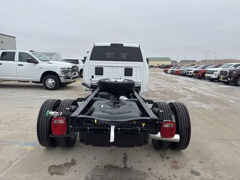 New 2026 RAM 4500 Tradesman w/ Chrome Appearance Group image 7