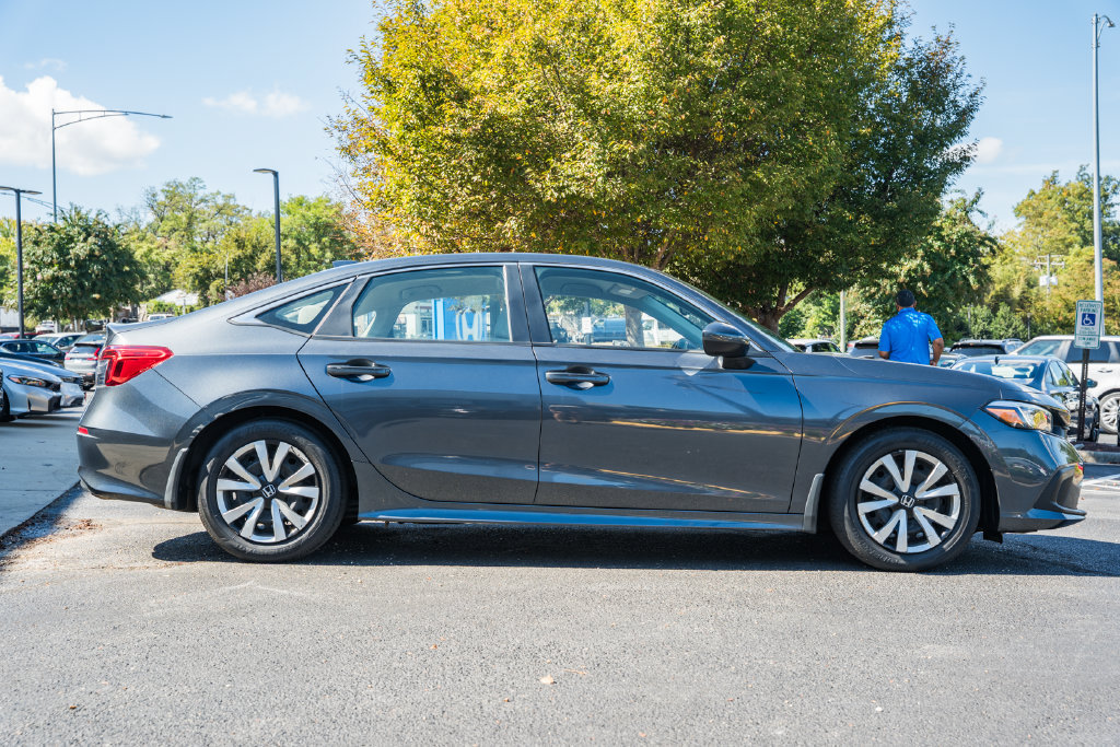 Certified 2023 Honda Civic LX image 3