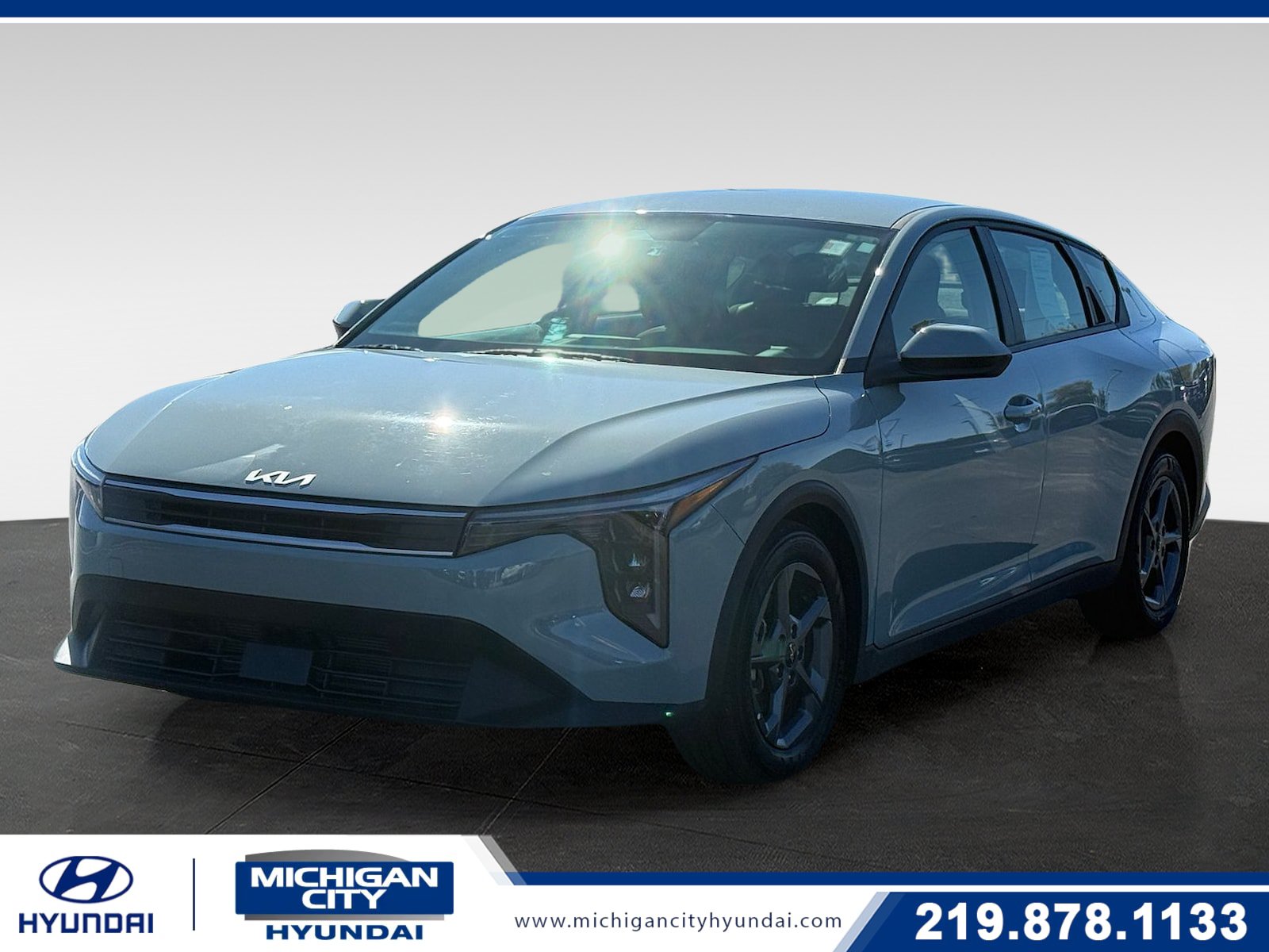 Used 2025 Kia K4 FWD image 1