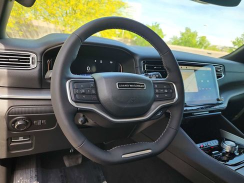 New 2026 Jeep Grand Wagoneer L 4WD w/ Premium Group I image 1