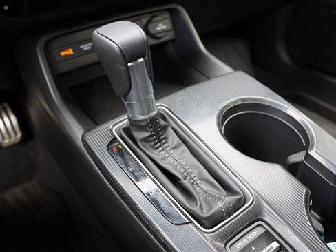 Used 2025 Honda Civic Sport image 16