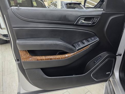 Used 2015 Chevrolet Tahoe LTZ RWD image 42