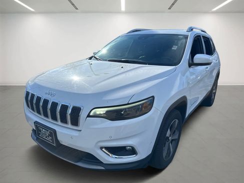 Used 2021 Jeep Cherokee Limited image 2
