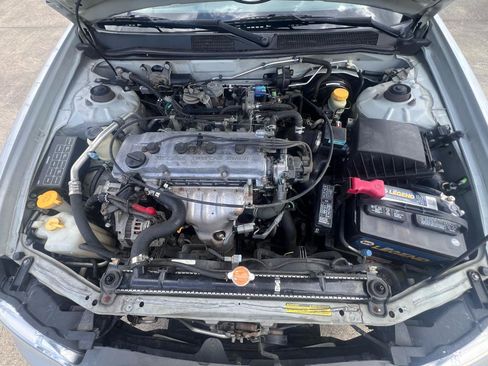 Used 2001 Nissan Altima GXE FWD image 18