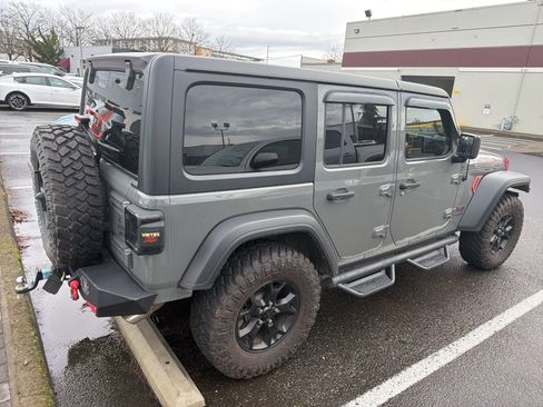 Used 2020 Jeep Wrangler Unlimited Sport image 37
